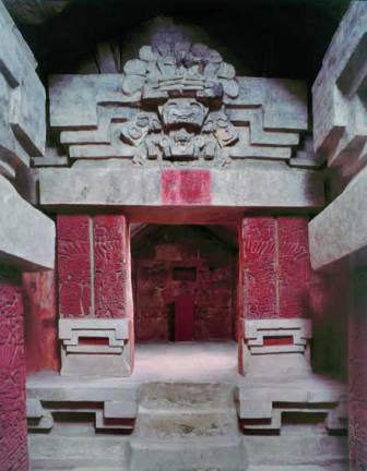 Façade de la tombe Zapotèque de Cerro de la Campana, Oaxaca, Mexique