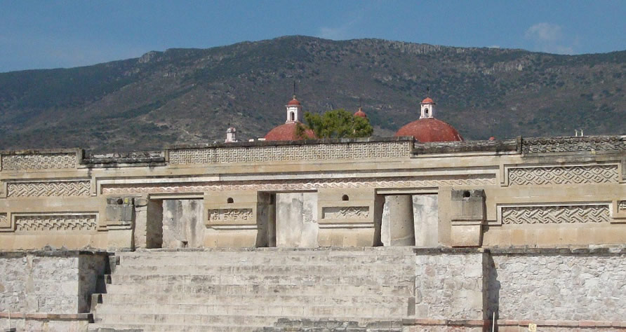 vue du palais du pretre de Mitla, Oaxaca, Mexique