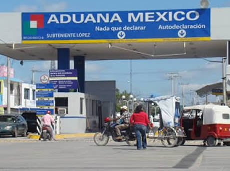 Passage de la douane au Mexique