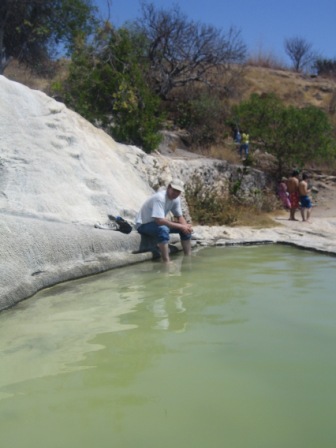 La deuxième piscine de Hierve el Agua, Oaxaca, Mexique