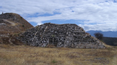 Le site archéologique de Cerro de la Campana, Oaxaca, Mexique