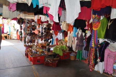 Le marché artisanal du Tule, Oaxaca, Mexique
