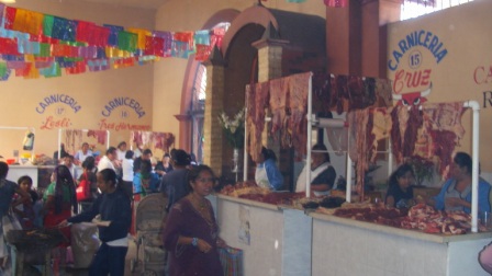 Le marché couvert de Tlacolula, Oaxaca, Mexique