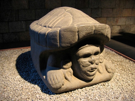 Pièce Zapotèque du musée de Macuilxochitl, Oaxaca, Mexique