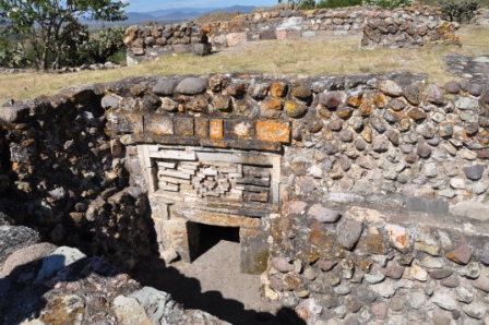La tombe 11 sur le monticule 5-O de Yagul, Oaxaca, Mexique