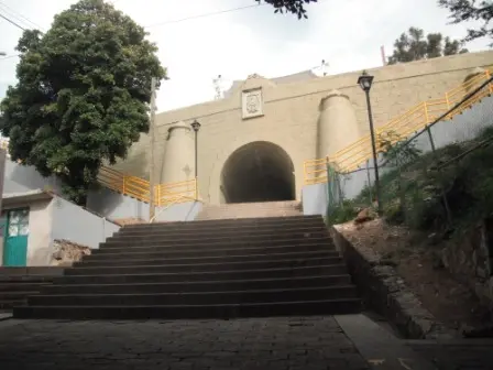 Les escaliers conduisant à l’auditorium Guelaguetza, Oaxaca, Mexique