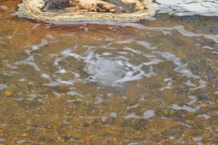 Source alimentant la piscine principale de Hierve el Agua, Oaxaca, Mexique