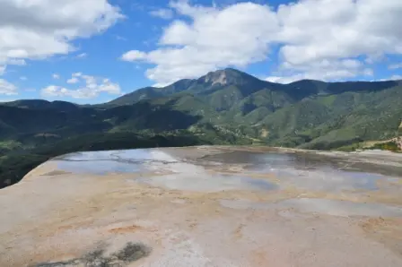 Source alimentant la seconde cascade cascades de Hierve el Agua, Oaxaca, Mexique