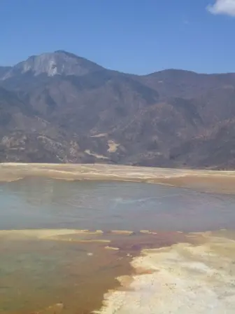 Source alimentant la seconde cascade de Hierve el Agua, Oaxaca, Mexique