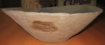 Bol conique de la phase Liobaa de la culture zapotèque (800-1200)