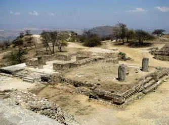 Stèle du monticule E de Monte Albán, Oaxaca, Mexique