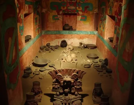 La tombe 104 de Monte Albán, Oaxaca, Mexique