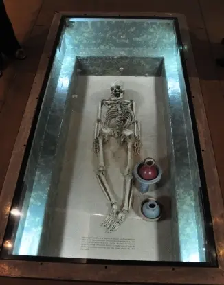 Sépulture Zapotèque visible au musée de Monte Albán, Oaxaca, Mexique