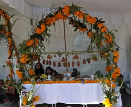 Tapis de sable pour fêter le jour des morts de Oaxaca, Mexique