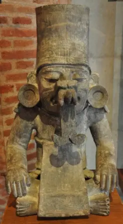 Urne Zapotèque de la période classique de Oaxaca, Mexique