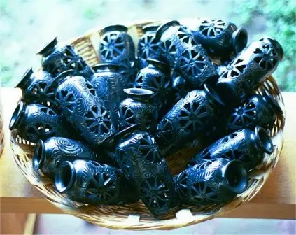 Céramique noire de San Bartolo Coyotepec, Oaxaca, Mexique